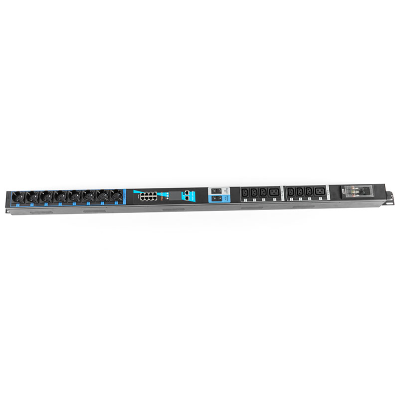 Circuit magnetic hidraulic 16 prize Senzor vertical TCP/IP eco Smart Rack Pdu