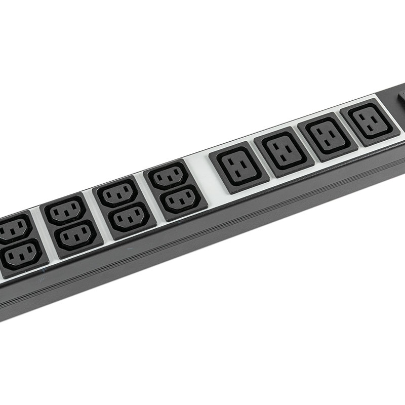 28-prize C13 C19 întrerupător vertical SPD Rack comutat Pdu